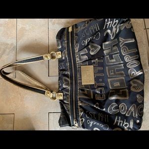 Pre-Owned Coach Poppy shoulder bag